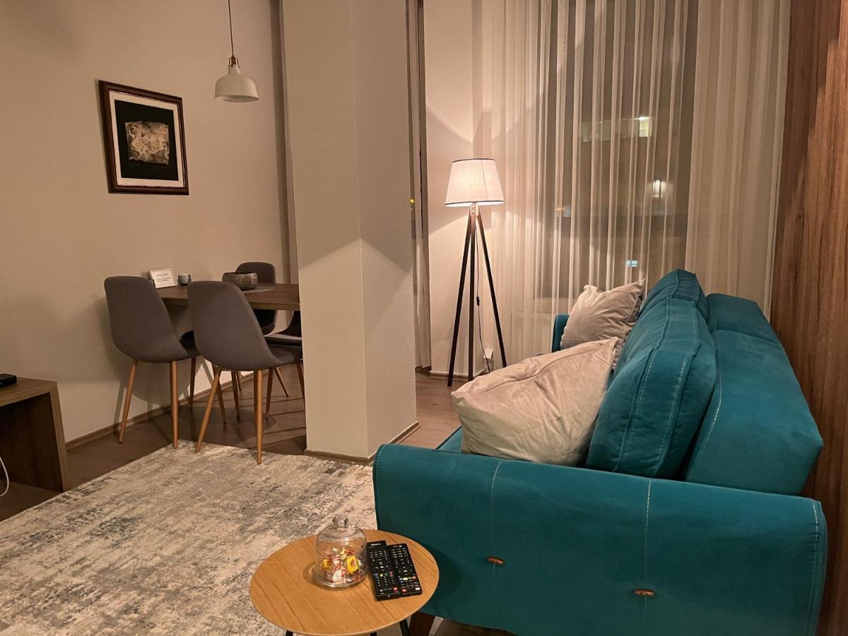 Apartmani Sova Novi Pazar Ngoại thất bức ảnh